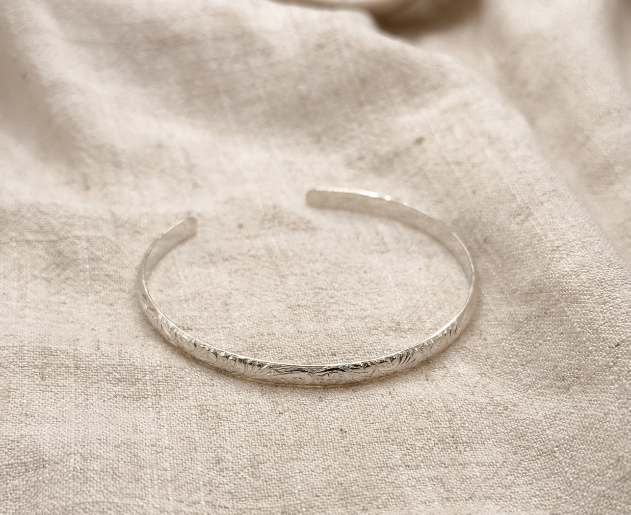 Dainty Cuff