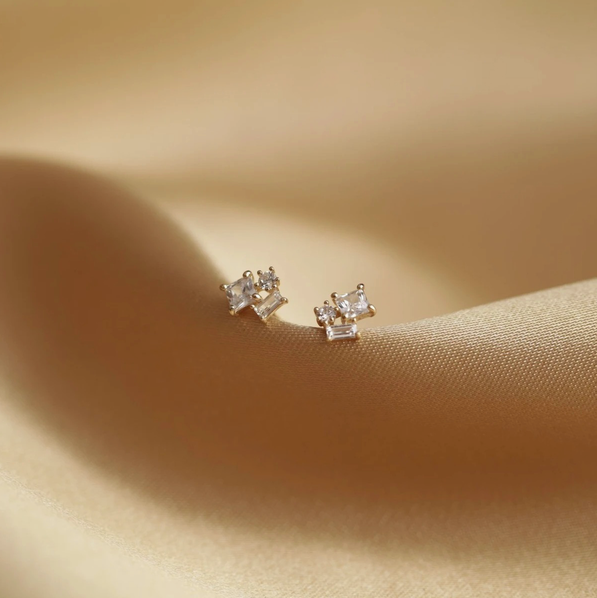 10k Yellow Gold Trio Cluster
