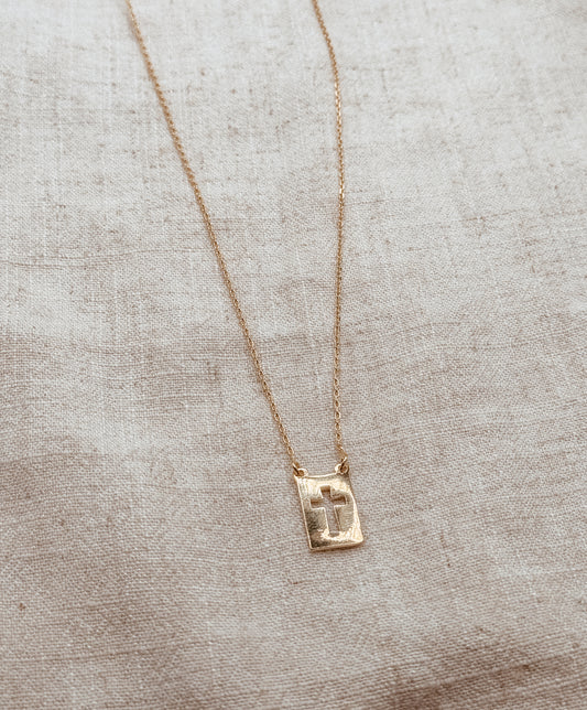 Dainty Cross Necklace