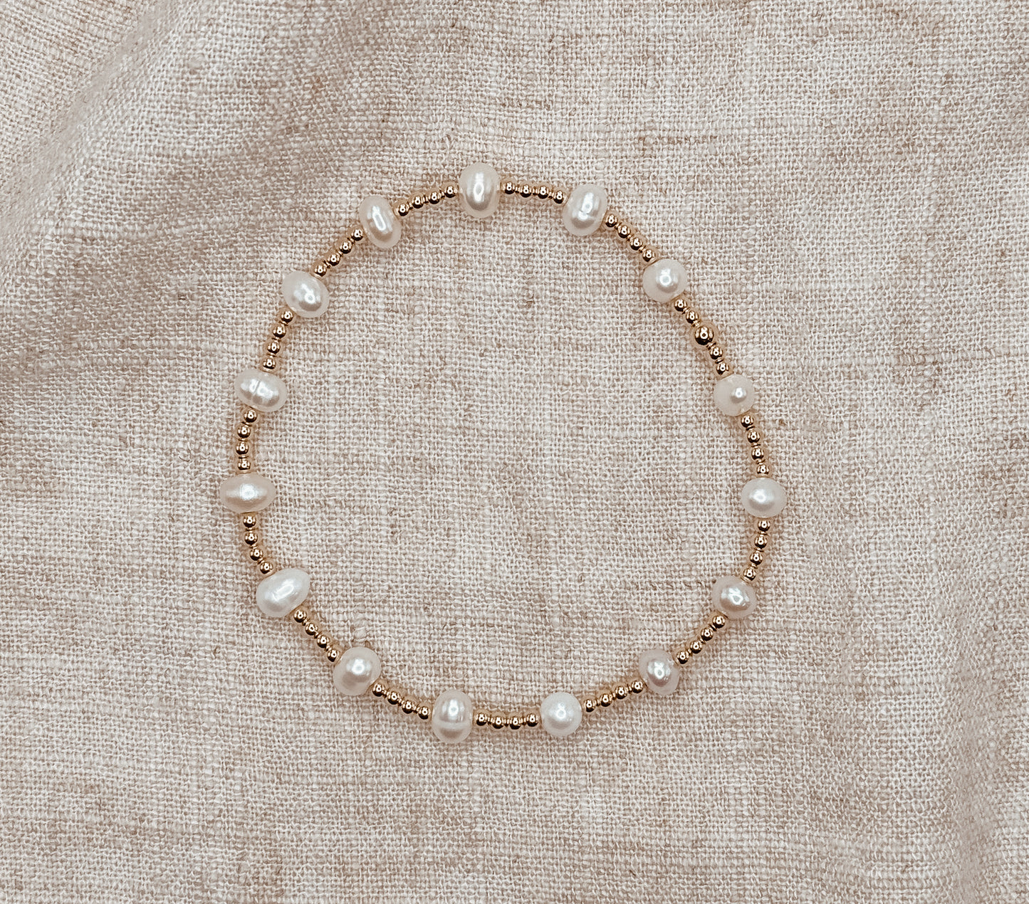 Elastic Pearl Bracelet