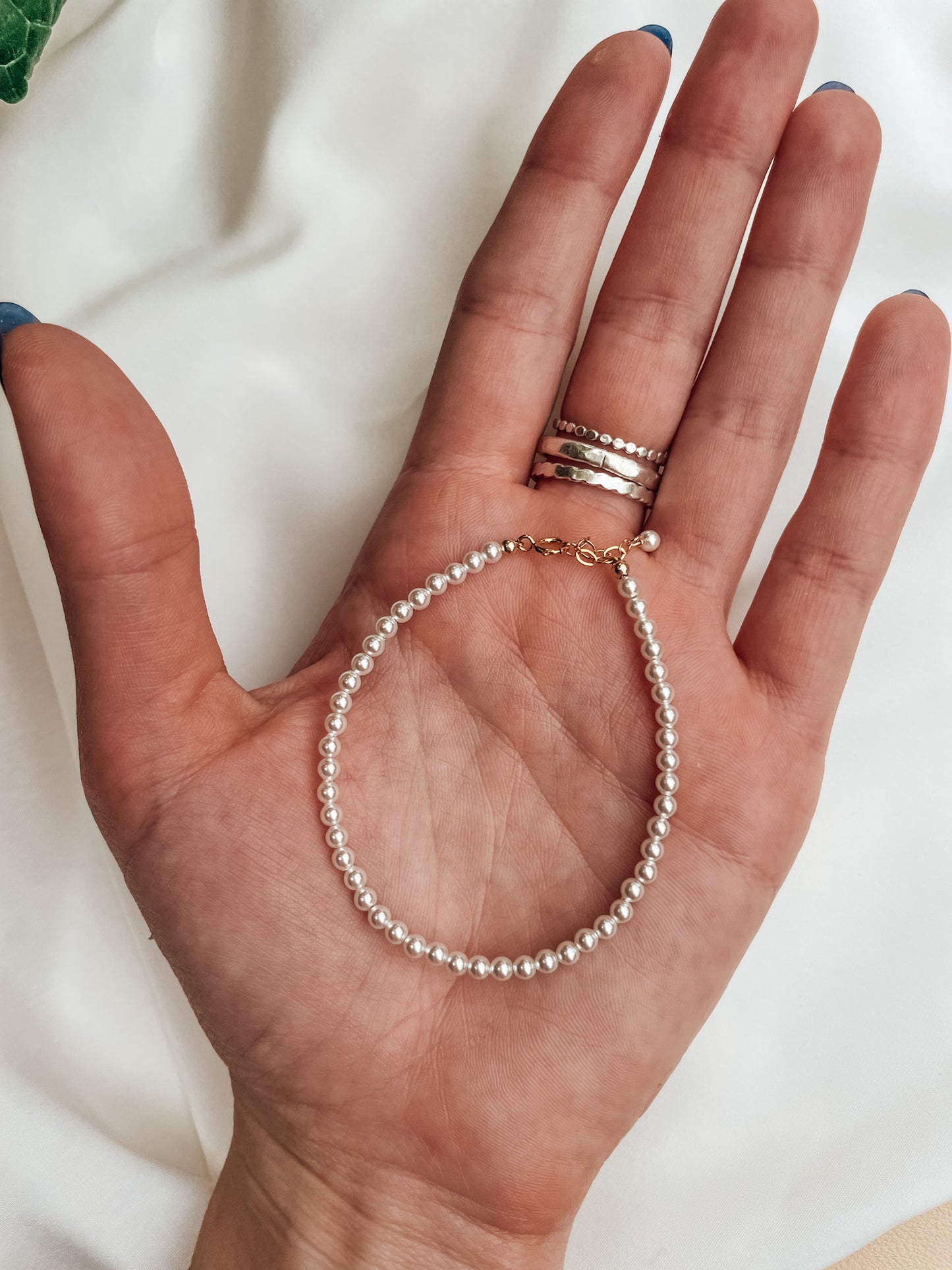 Everyday Pearl Bracelet