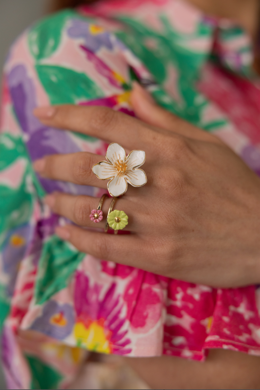 White Flower Ring