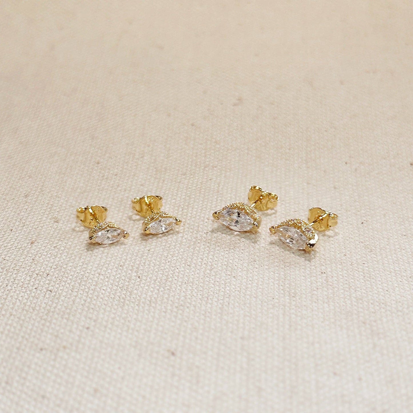 Vintager Stud Earrings